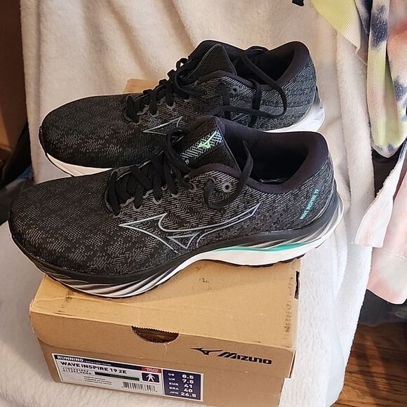 Mizuno wave inspire 19 2E New in box - Picture 1 of 9